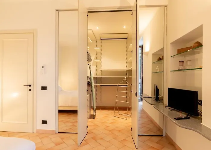 Apartment Casa Tua Maggiore Castelletto sopra Ticino
